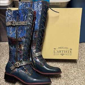 L'ATISTE Blue Lace Up Boots with Intricate Design